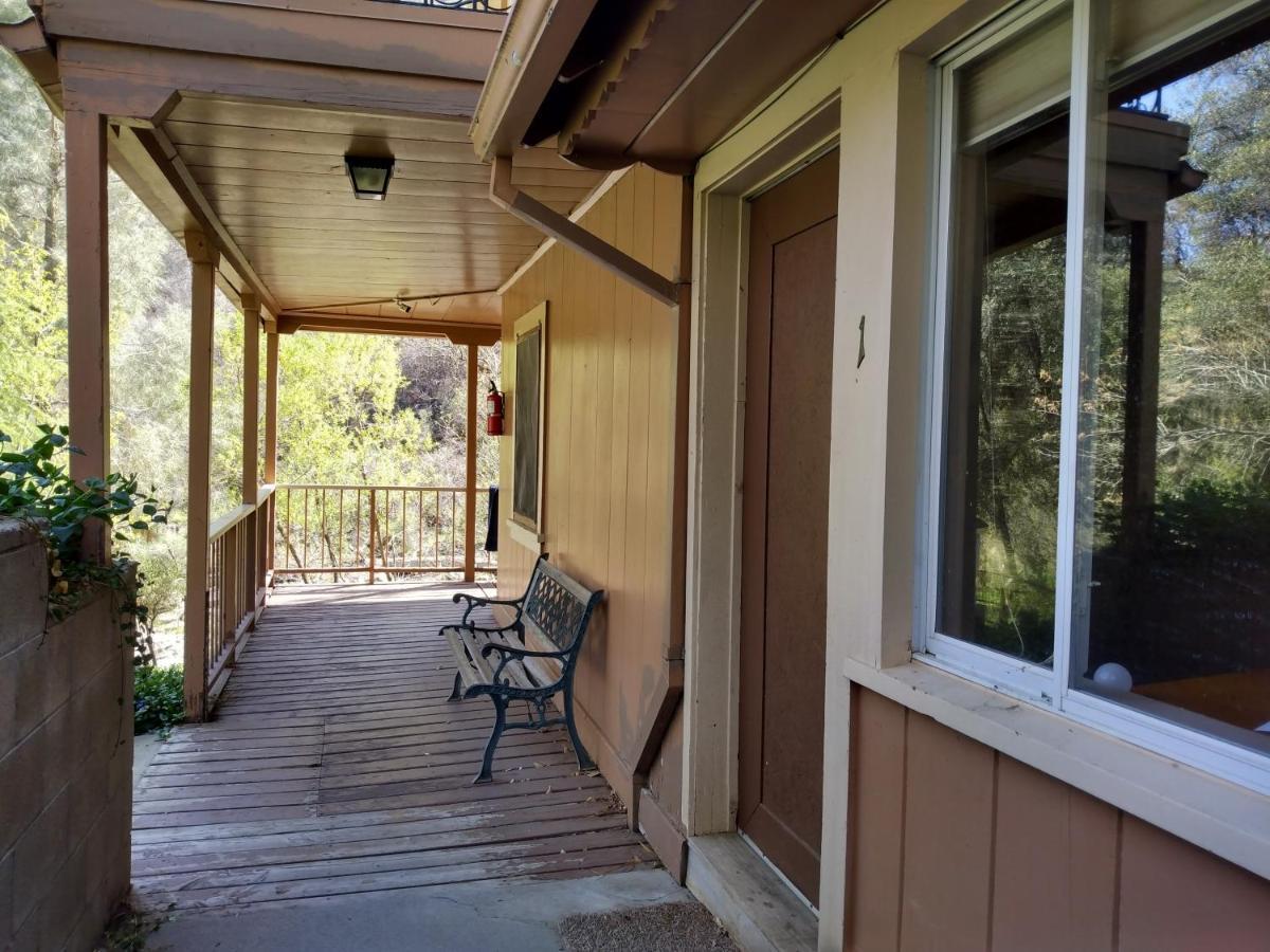 Quiet Mind Lodge, Spa & Retreat Sequoias كيرنفيل المظهر الخارجي الصورة