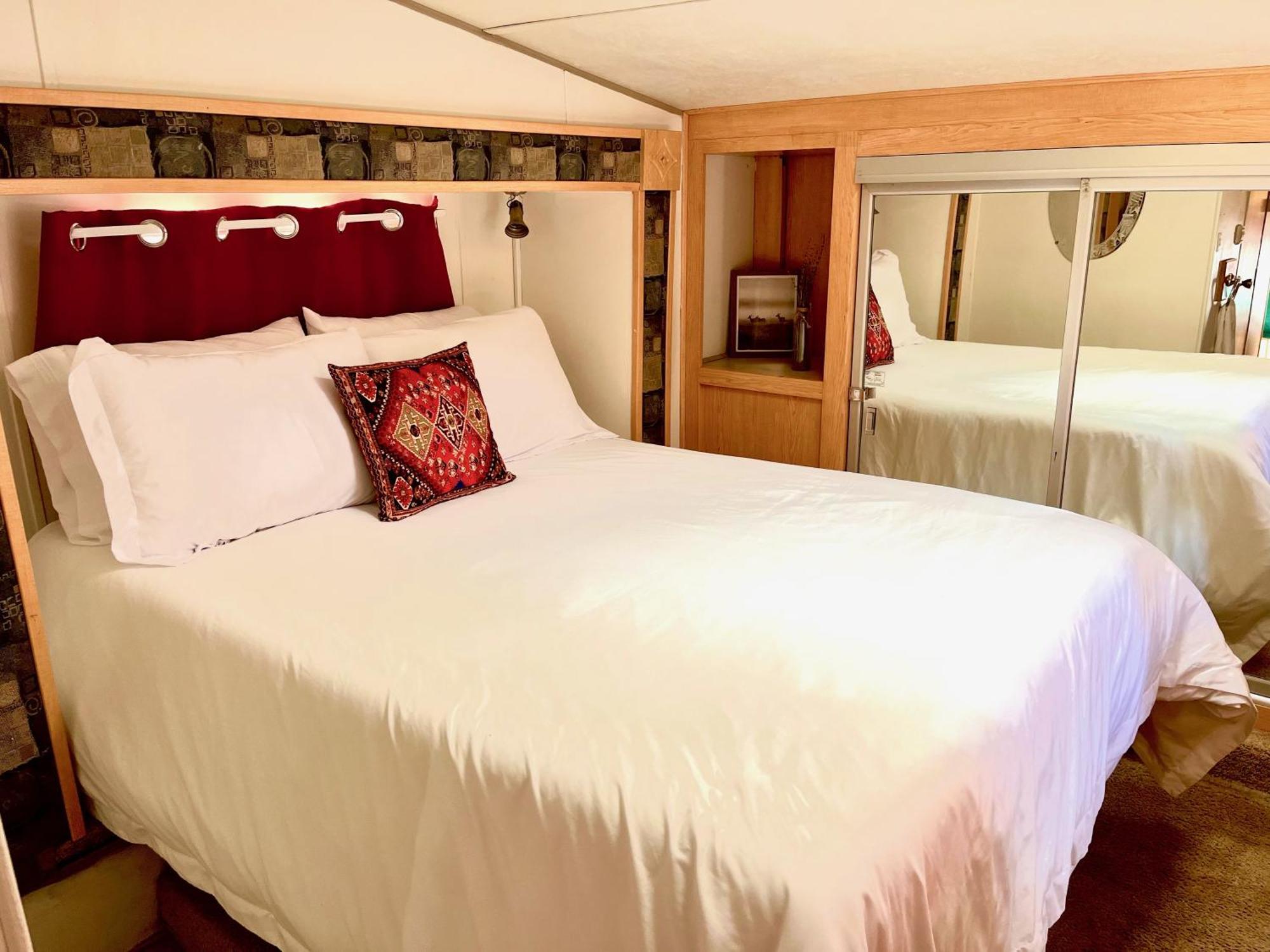 Quiet Mind Lodge, Spa & Retreat Sequoias كيرنفيل المظهر الخارجي الصورة