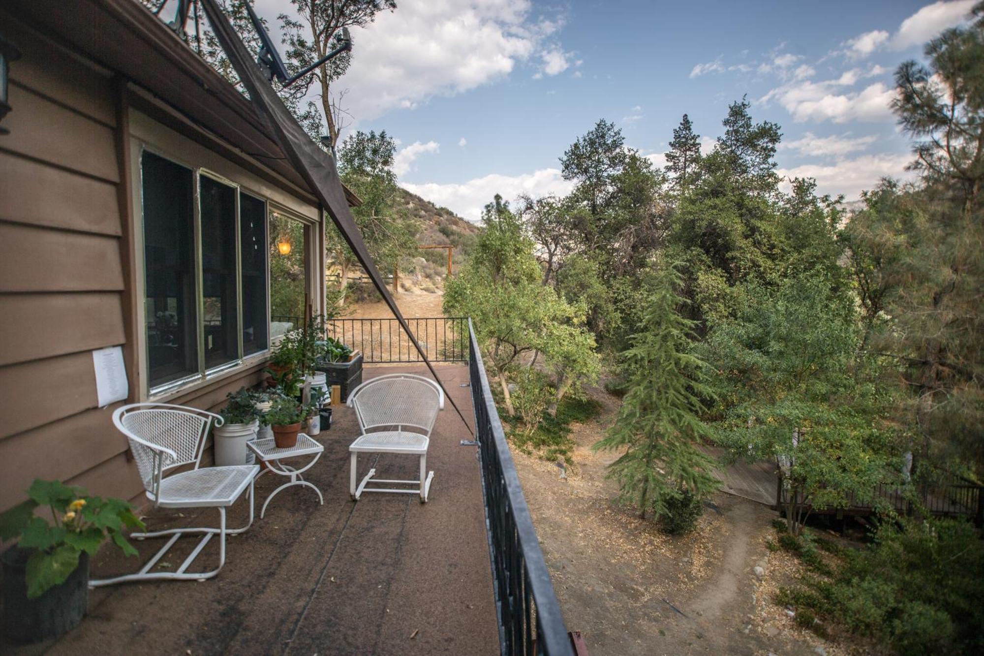 Quiet Mind Lodge, Spa & Retreat Sequoias كيرنفيل المظهر الخارجي الصورة